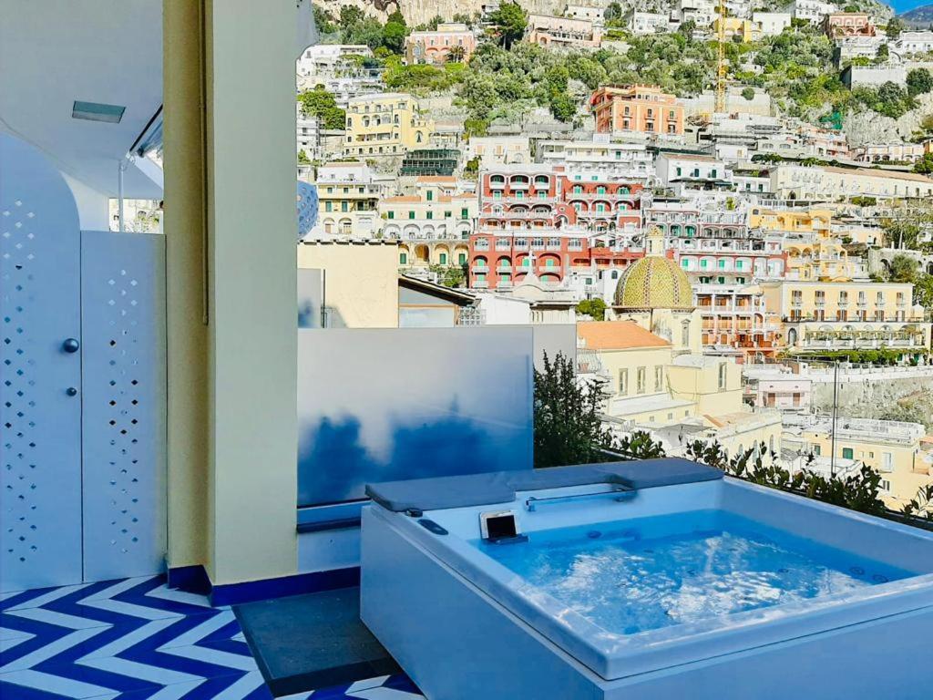 Villa Diamond Luxury Suite Positano Eksteriør billede